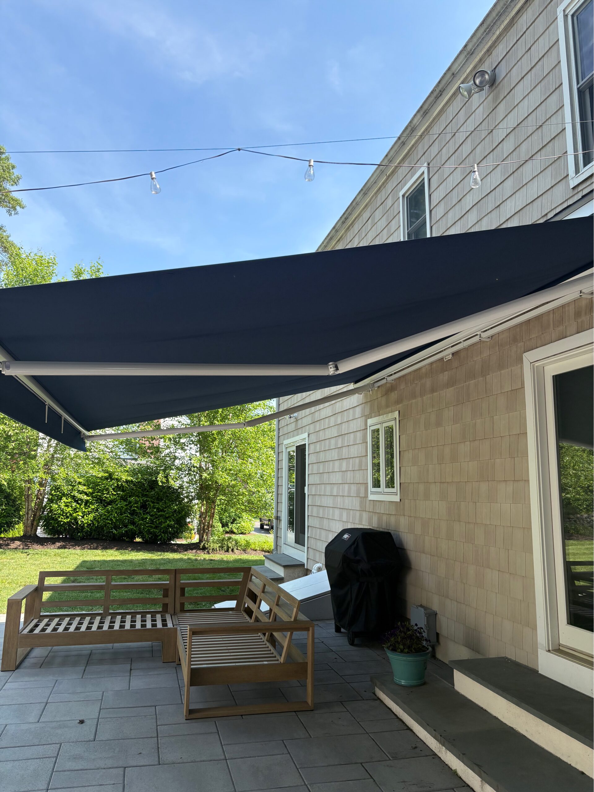 Rain & Sun Protection